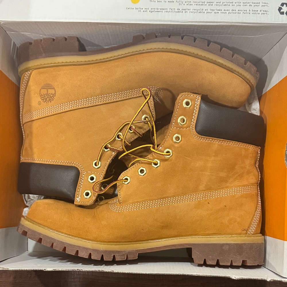 Timberland “Wheat” Lightly Worn